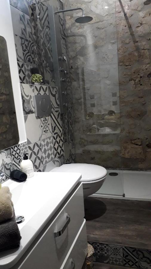 مبيت وإفطار Issigeac Coeur De Vigne A Colombier 24560 المظهر الخارجي الصورة